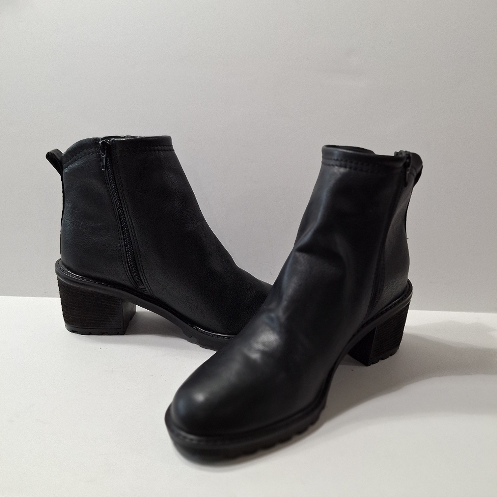 Zodiac Black Leather Combat Moto Ankle Boots